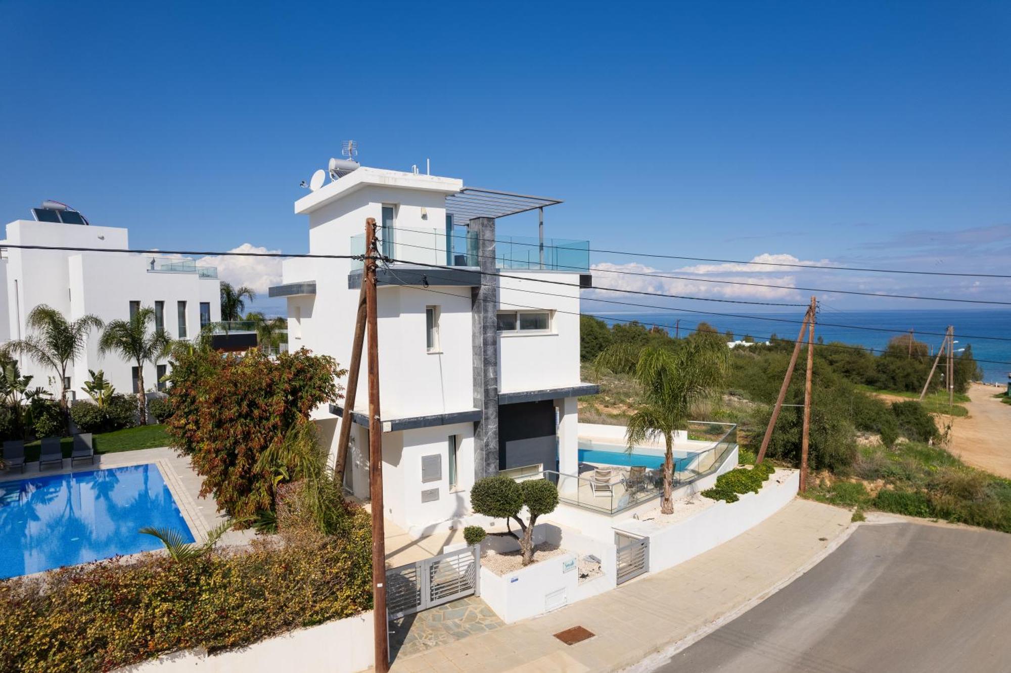 Seaside Luxury Villa 帕拉利米尼 外观 照片